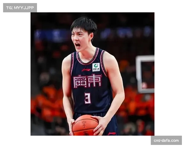 广东本土球员超载徐杰胡明轩转型 核心肌群不可逆疲劳